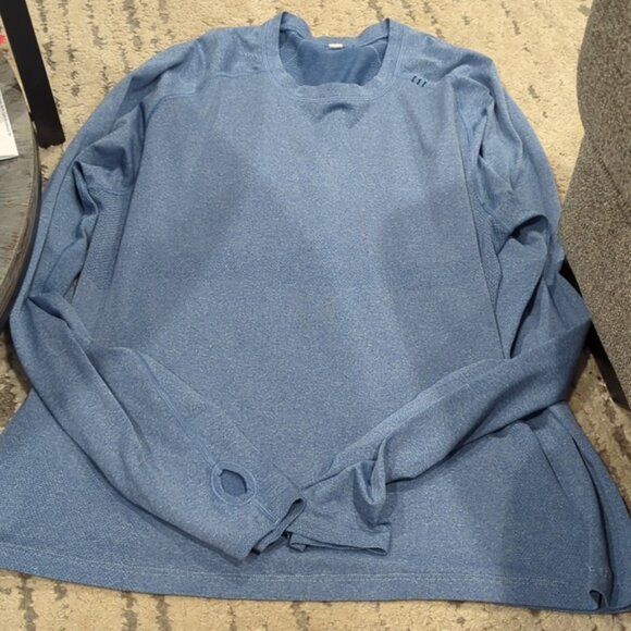 Lululemon long sleeve heathered blue metal vent - Picture 6 of 7